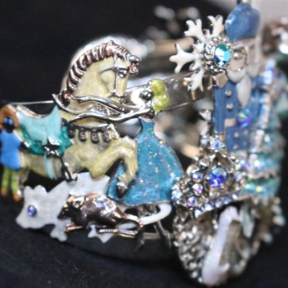 Kirks Folly Silver tone The Nutcracker Ballet Christmas CUFF bracelet - Picture 3 of 4